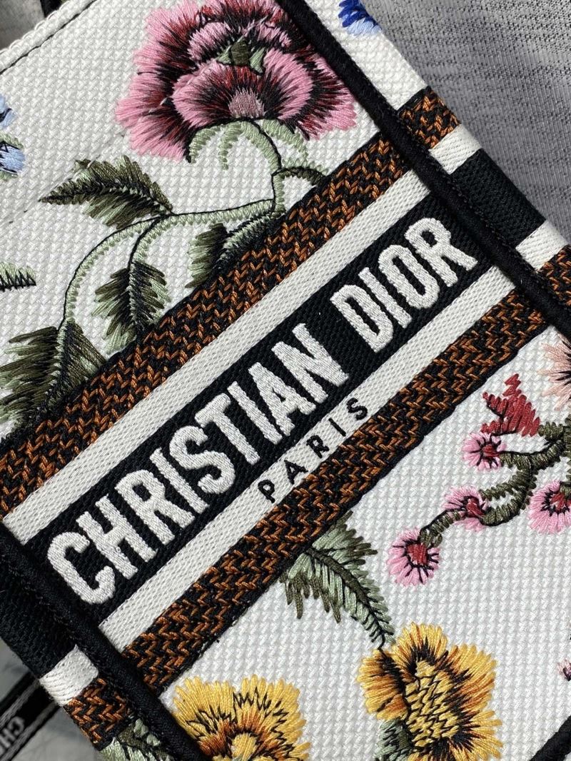 Christian Dior Shopping Bags